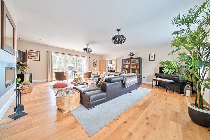 4 Bedroom Detached House For Sale In Belvedere Road, Biggin Hill, Westerham, TN16