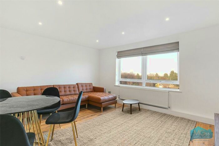 1 Bedroom Apartment To Rent In High Road, East Finchley, London, N2