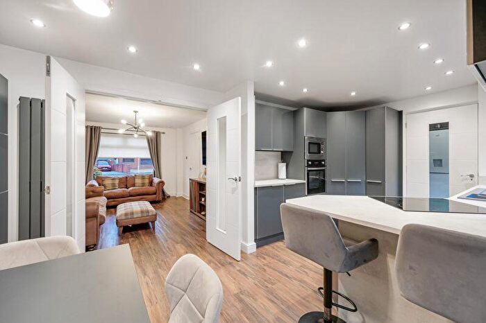 3 Bedroom Semi-Detached House For Sale In Woodmill, Kilwinning, KA13