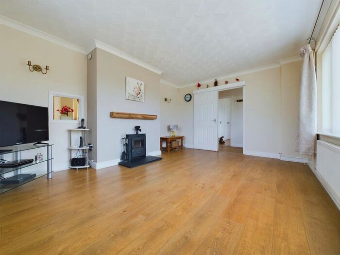 2 Bedroom Detached Bungalow For Sale In Ash Close, Downham Market, PE38