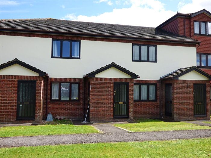 1 Bedroom Flat To Rent In Tate Mews Tate Road, Southampton, SO15