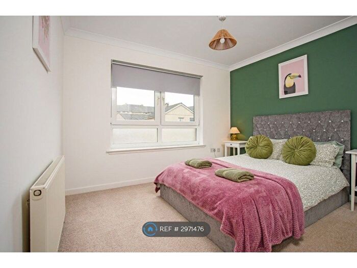 2 Bedroom Flat To Rent In Main St, Glasgow, G73