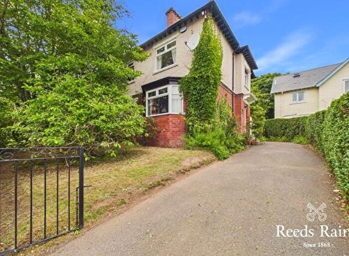 3 Bedroom Semi-Detached House For Sale In Cherryvalley Gardens, Belfast, BT5