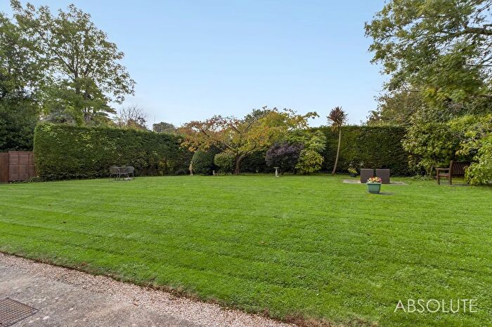 1 Bedroom Flat For Sale In Higher Erith Road, Glenside Court Higher Erith Road, TQ1