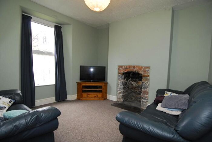 5 Bedroom House To Rent In Amity Place, Plymouth, PL4