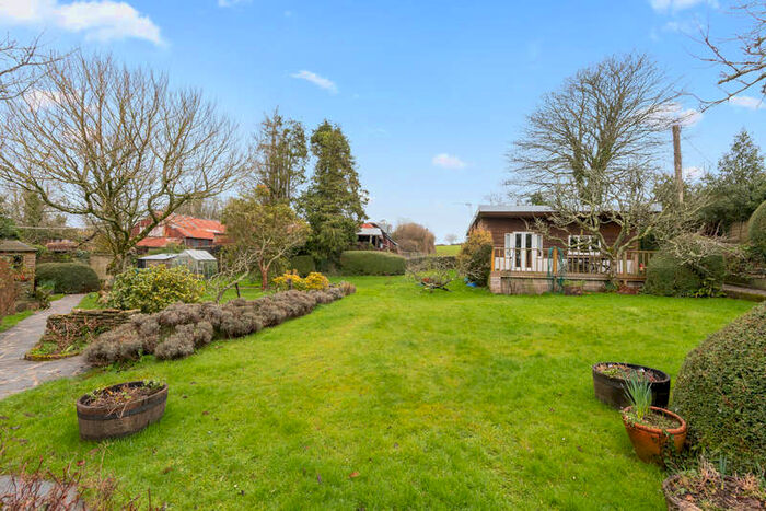 2 Bedroom Cottage For Sale In Kingston, TQ7