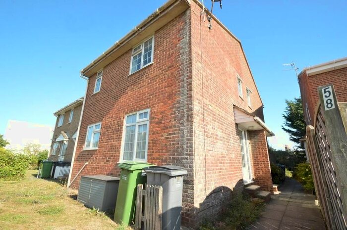 2 Bedroom Maisonette To Rent In Bexhill Road, St Leonards On-Sea, East Sussex, TN38