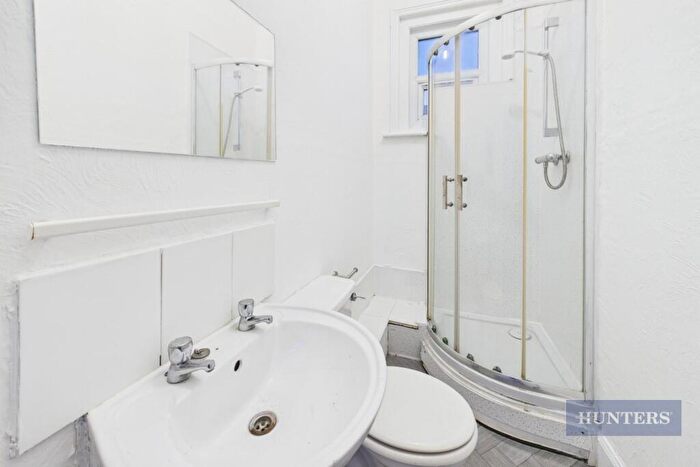 1 Bedroom Flat To Rent In Bridge Road, Southampton, SO19