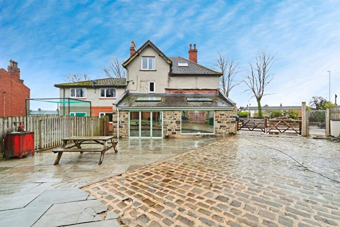 9 Bedroom Detached House For Sale In York Road, Leeds, LS9