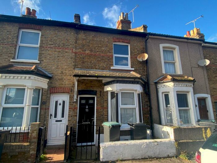 2 Bedroom Terraced House To Rent In Stanley Road, Northfleet, Gravesend, Kent, DA11
