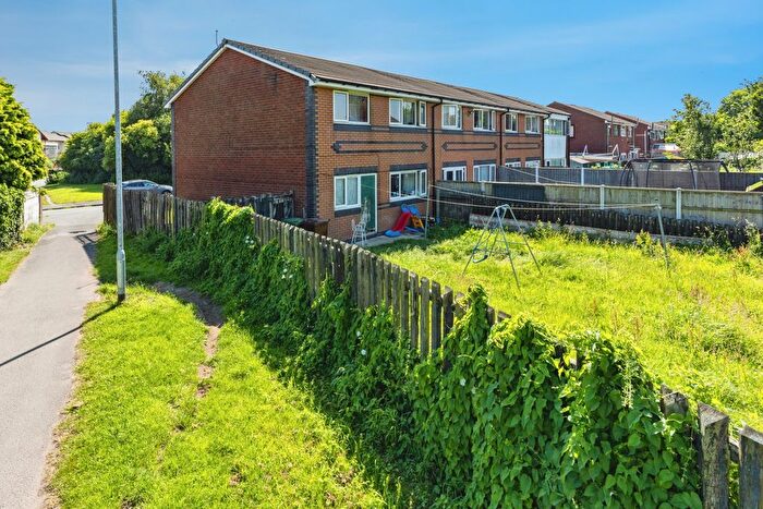 3 Bedroom Semi Detached House For Sale In Collinge Street, Wigan, WN2