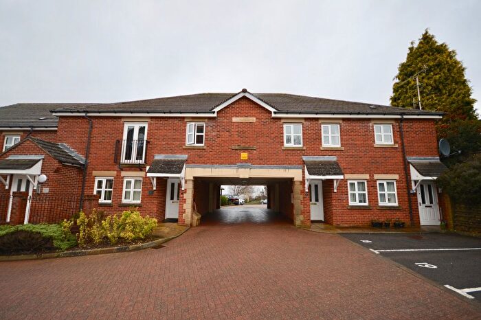 2 Bedroom Flat To Rent In St. Francis Close, Sheffield, South Yorkshire, Uk, S10