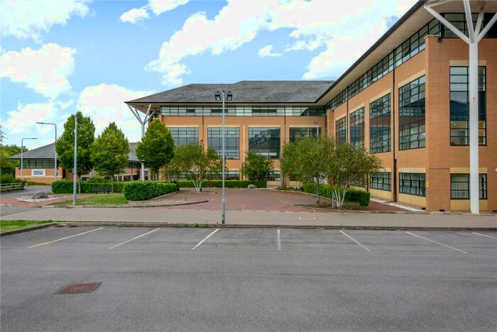 1 Bedroom Apartment To Rent In The Boulevard, Cain Road, Bracknell, Berkshire, RG12