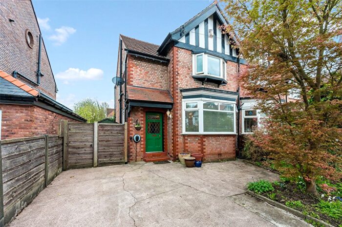 3 Bedroom Semi Detached House For Sale In Weston Grove, Heaton Chapel, Stockport, SK4
