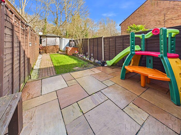 2 Bedroom Terraced House For Sale In Jersey Road, Crawley, RH11