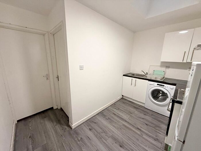 1 Bedroom Flat To Rent In London, E13