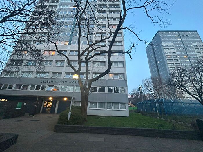 2 Bedroom Flat To Rent In Flat, Lillingston House, Hornsey Road, London, N7