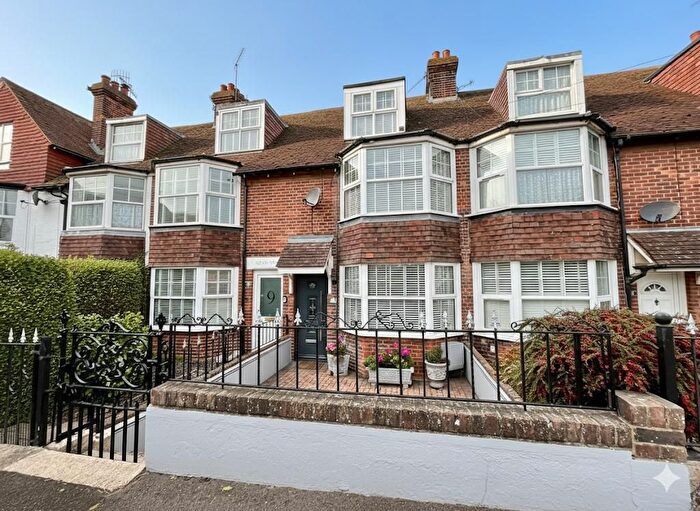 4 Bedroom Terraced House For Sale In Winchelsea Road, Rye, TN31