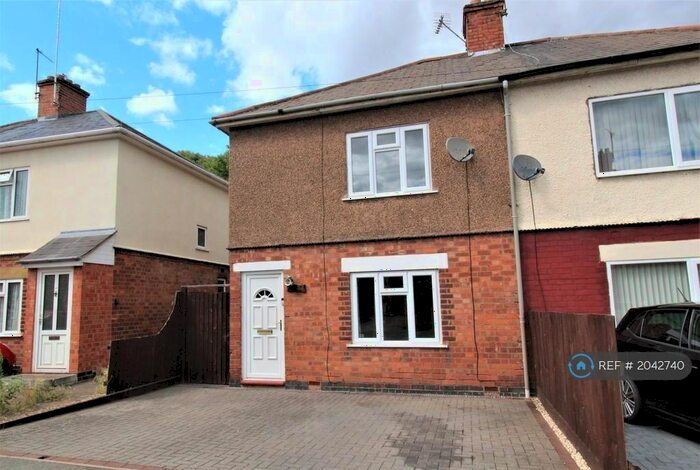 3 Bedroom Semi-Detached House To Rent In Bury Road, Leamington Spa, CV31