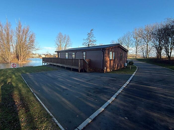 2 Bedroom Lodge For Sale In Amotherby Lane, Amotherby, Malton, YO17