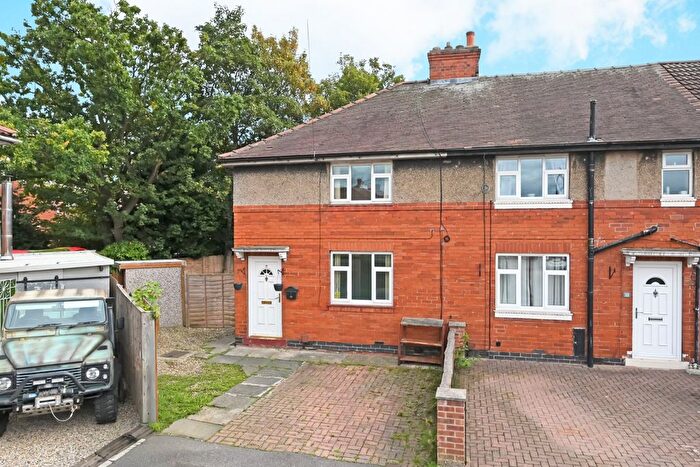 3 Bedroom End Of Terrace House For Sale In Burrill Avenue, Clifton, York, YO30