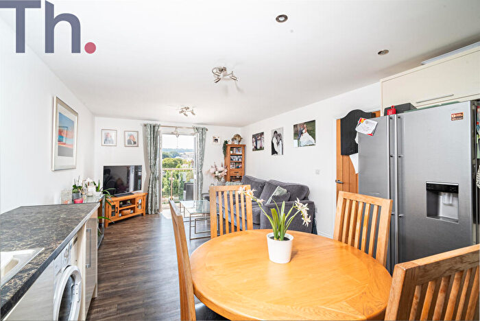 3 Bedroom Flat For Sale In Shanklin, Isle Of Wight, PO37