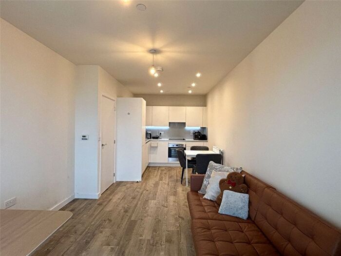 1 Bedroom Flat To Rent In North End Road, Wembley, HA9