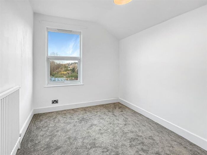 3 Bedroom Terraced House For Sale In Cherry Hinton Road, Cambridge, CB1