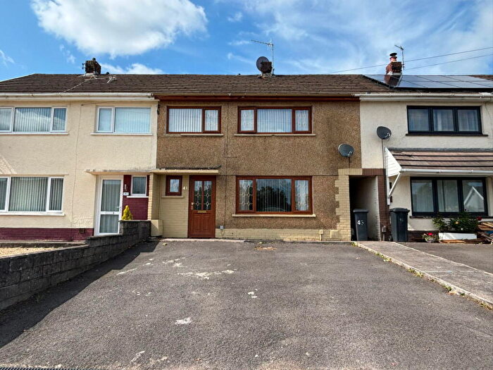 3 Bedroom Terraced House For Sale In Heol Illtyd, Caewern, Neath, SA10