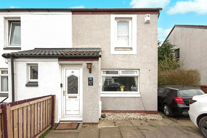 2 Bedroom Semi Detached House For Sale In Ryat Drive, Newton Mearns, Glasgow, East Renfrewshire, G77