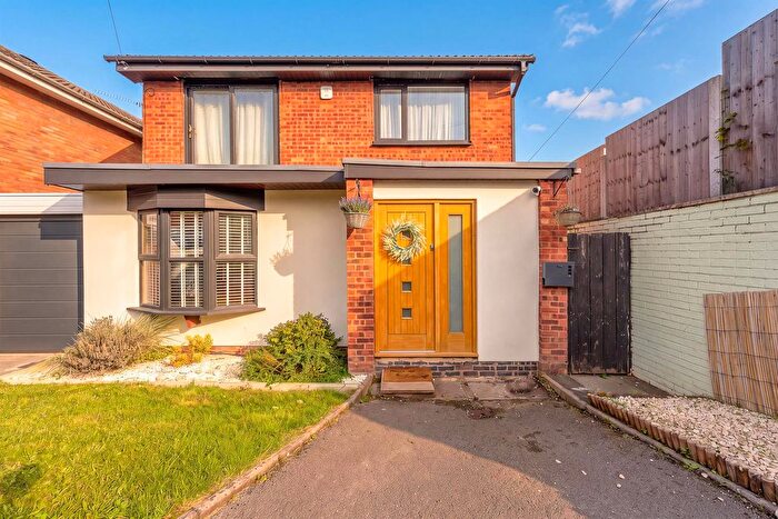 3 Bedroom Detached House For Sale In Marion Close, Brierley Hill, DY5