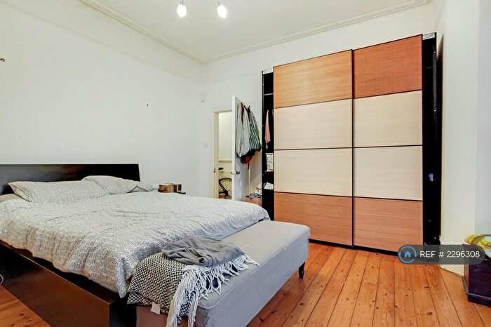 2 Bedroom Flat To Rent In Uplands Road, London, N8