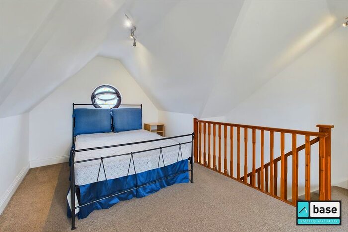 4 Bedroom Terraced House To Rent In Hilda Road, London, E16