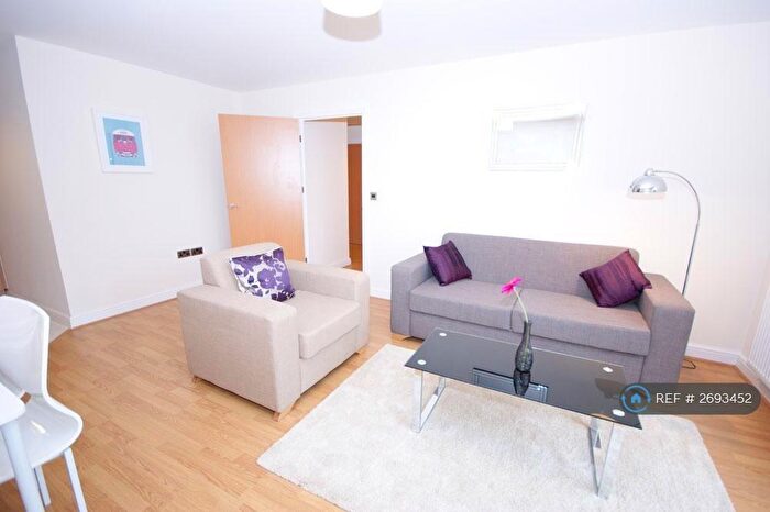 2 Bedroom Flat To Rent In Crawford Court, London, NW9