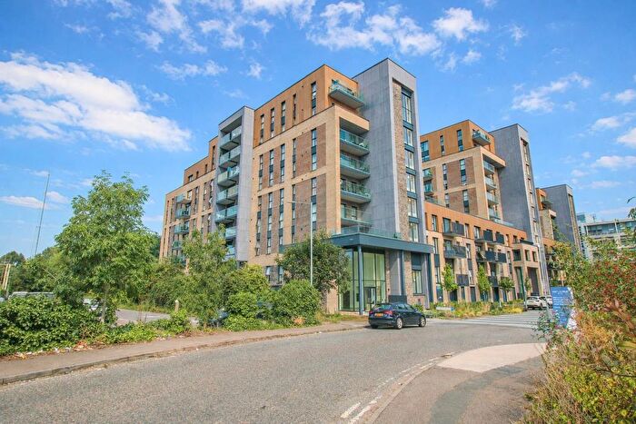 2 Bedroom Flat For Sale In Edinburgh Gate, Harlow, CM20