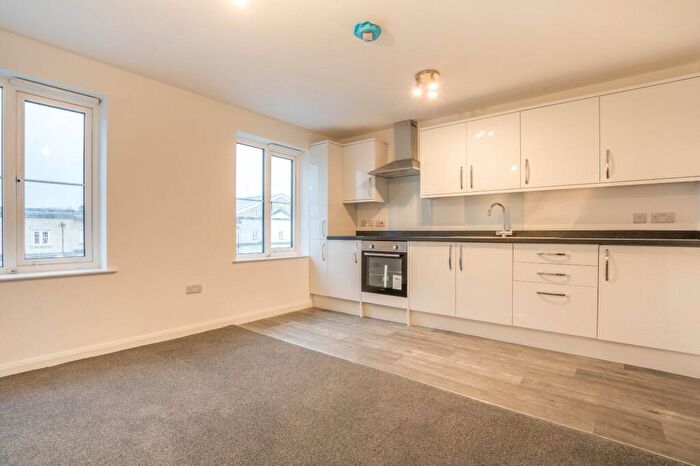 1 Bedroom Flat To Rent In Riverside Place, Kendal, LA9