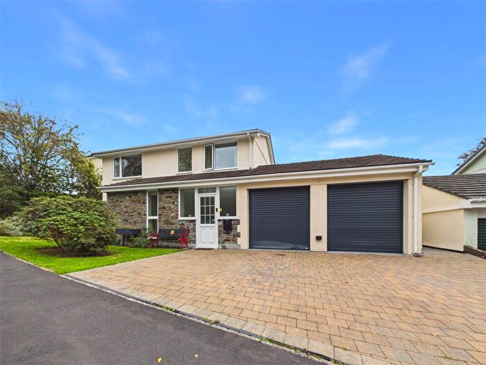 4 Bedroom Detached House For Sale In Churchill Road, Tavistock, Devon, PL19