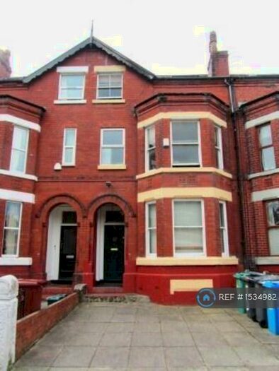 7 Bedroom Terraced House To Rent In Goulden Road, Manchester, M20