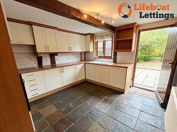 4 Bedroom End Of Terrace House To Rent In Finn Farm Court, Kingsnorth, Ashford, TN23