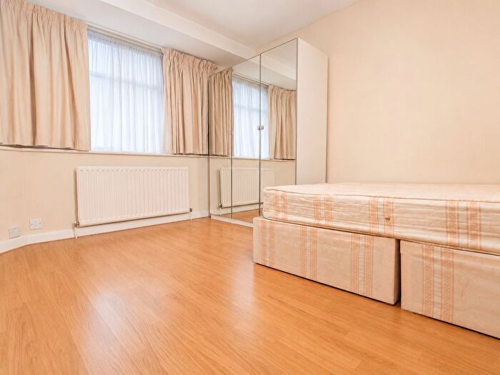 Studio To Rent In The Ride, Ponders End, Enfield, EN3