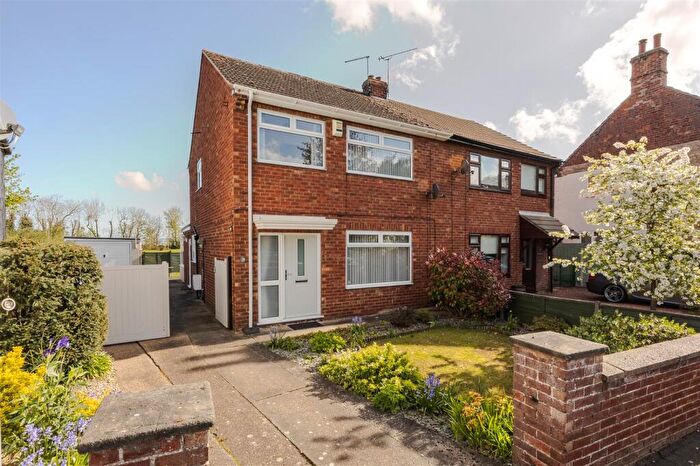 2 Bedroom Semi Detached House For Sale In Western Green, Winteringham, DN15