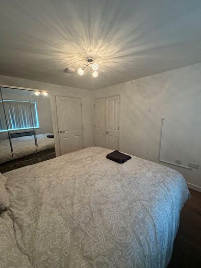 1 Bedroom Flat To Rent In Powell Road, Basildon, SS15