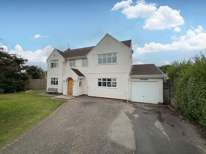 4 Bedroom Detached House For Sale In Delavor Road, Lower Heswall, CH60