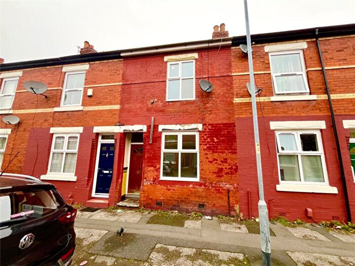 3 Bedroom Terraced House For Sale In Henbury Street, Manchester, Greater Manchester, M14