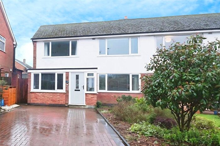 3 Bedroom Semi Detached House For Sale In Lynfield Road, Lichfield, Staffordshire, WS13