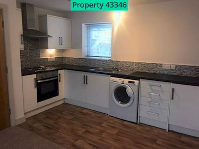 1 Bedroom Ground Flat To Rent In Caldercliffe Road, Huddersfield, HD4