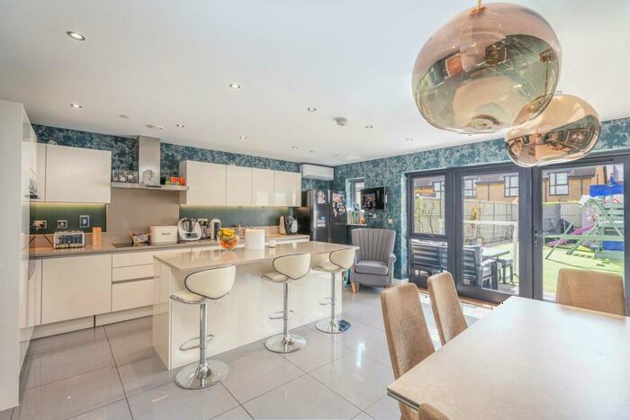 4 Bedroom Terraced House To Rent In Inglis Way, Millbrook Park, NW7