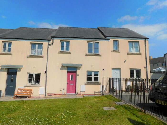 3 Bedroom Terraced House To Rent In Lon Y Grug, Llandarcy, Neath, SA10