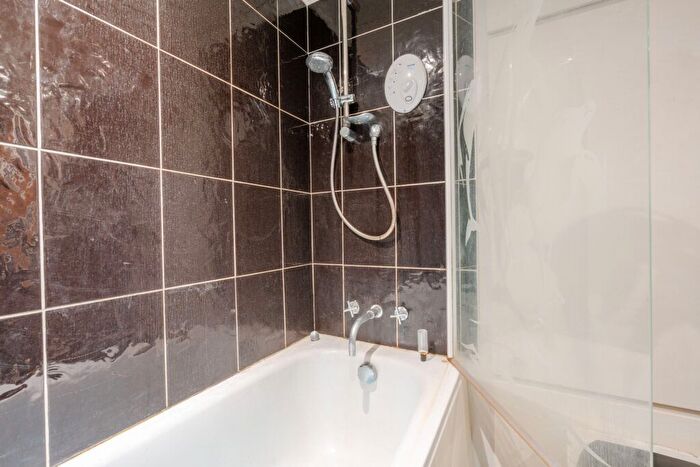 1 Bedroom Flat For Sale In Conway Street, Liverpool, L5