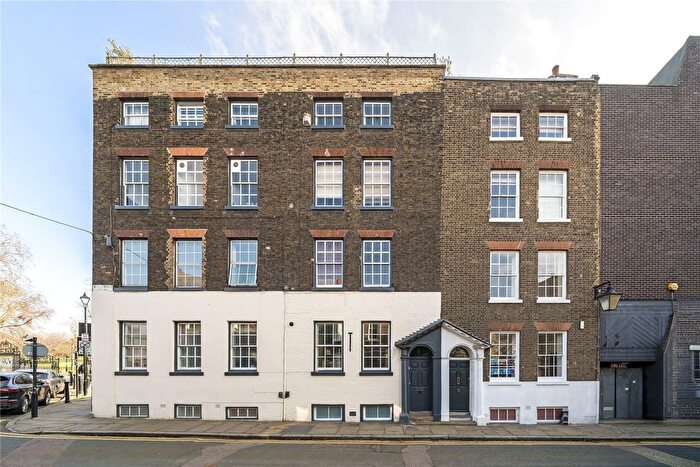 2 Bedroom Flat For Sale In Nevada Street, Greenwich, London, SE10